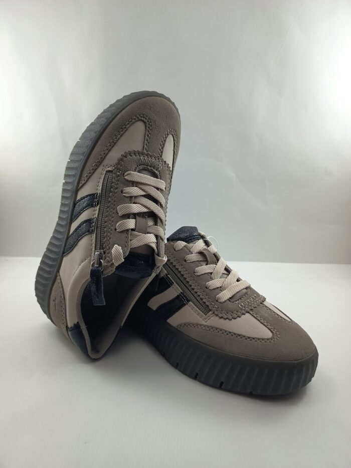 Semi-sport de piel gris con cierre de cordon y cremallera, Tamaris confort mod. 83729