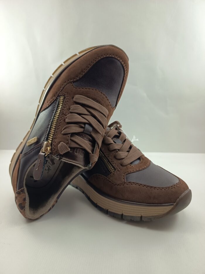 Semi-sport de piel marron con cierre de cordon y cremallera, Jana mod. 23762