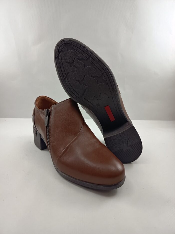 Zapato de piel cuero con cierre de cremallera, Pikolinos mod. 5902C1 - Imagen 3