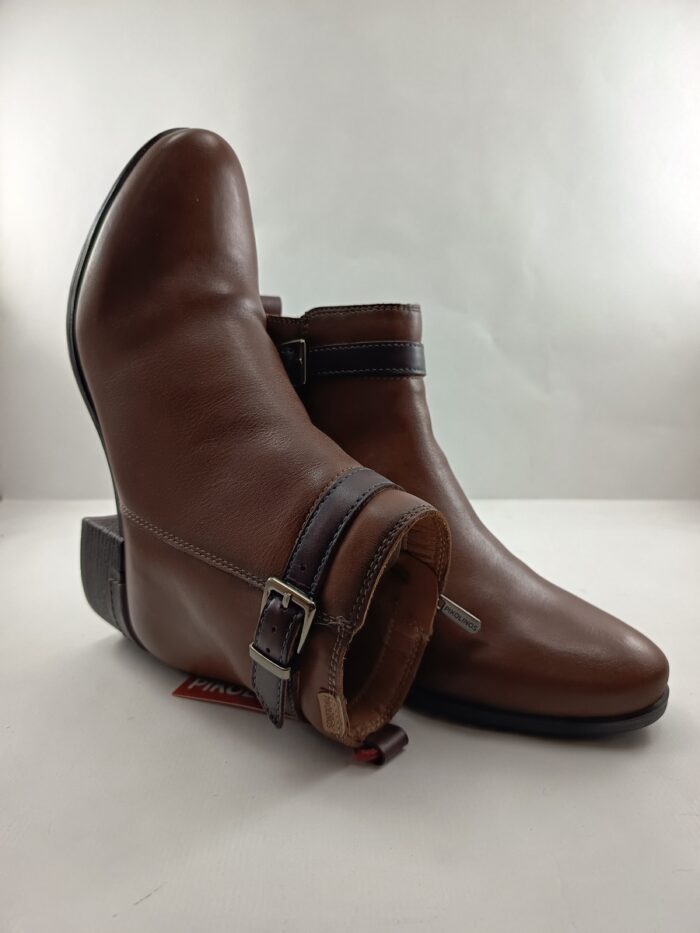 Bota de piel cuero con cierre de cremallera, Pikolinos mod. 8622C1 - Imagen 4