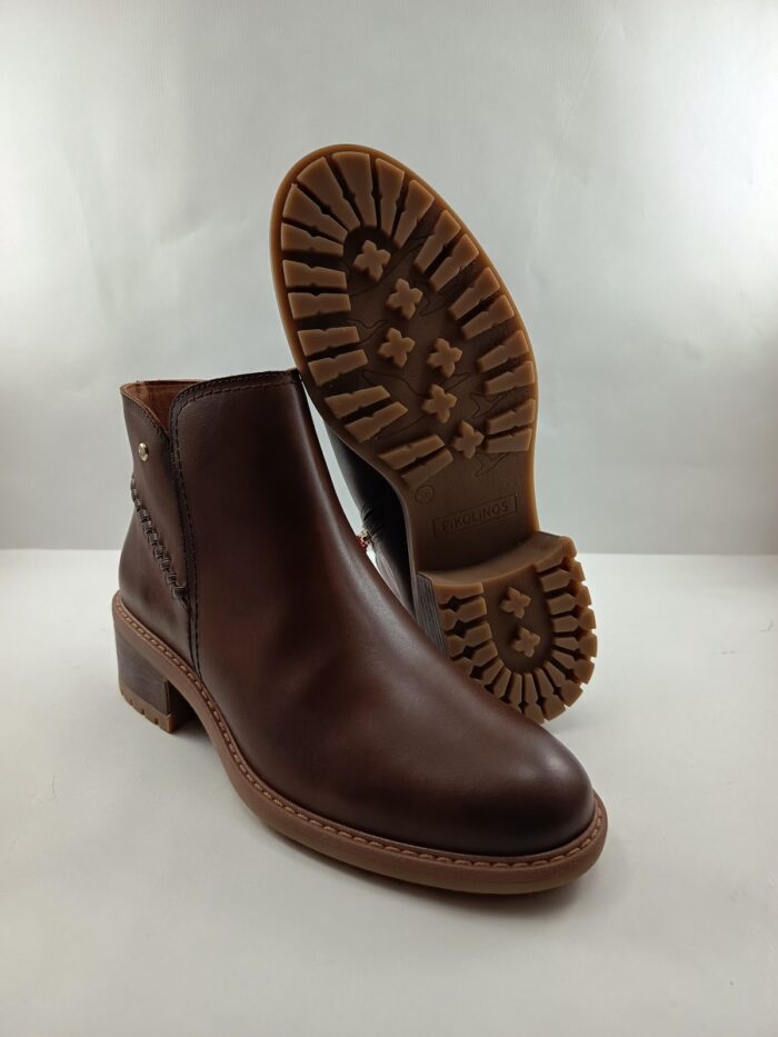 Bota de piel cuero con cierre de cremallera, Pikolinos mod. 8871 - Imagen 4