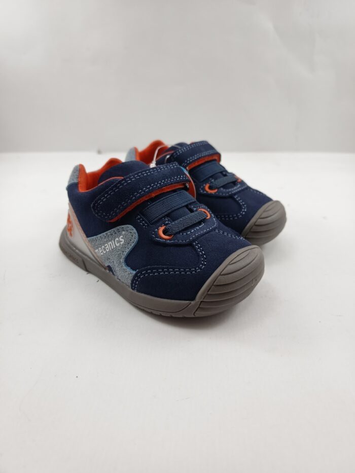 Semi-sport de piel azul con cierre de velcro, Biomecanics mod. 251127
