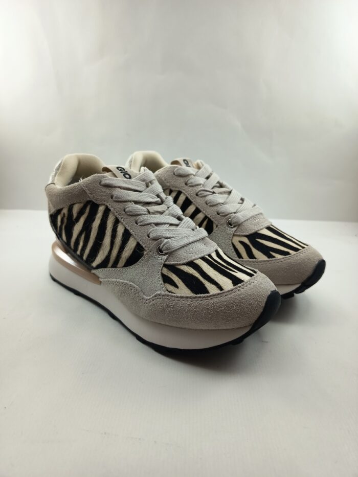 Semi-sport sintetico blanco con cierre de cordon, Gioseppo mod. 77007
