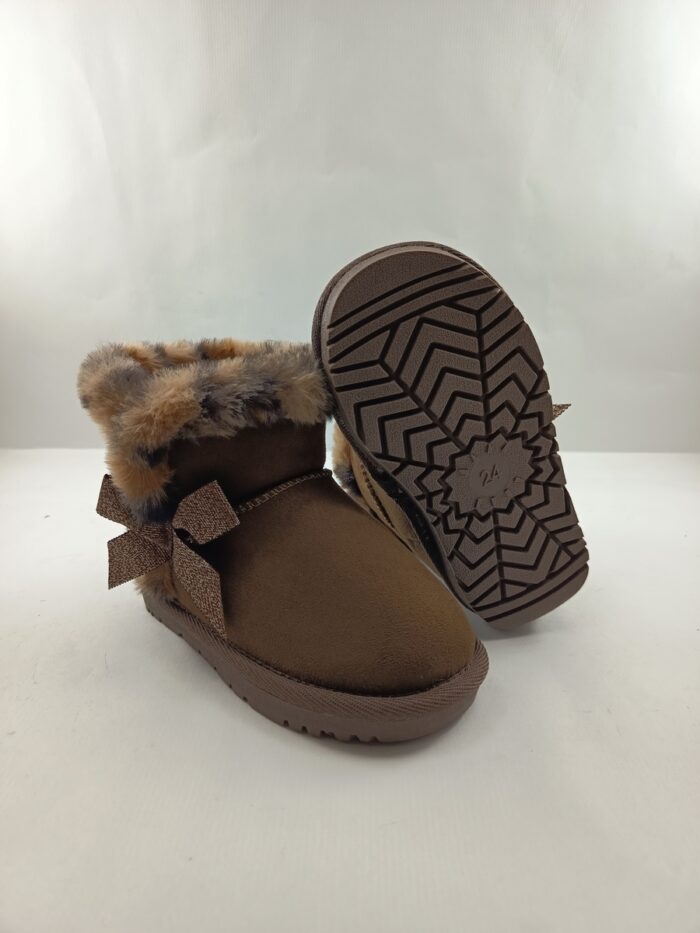 Bota de ante cuero tipo australiana sin cierres, Gioseppo mod. 76395 - Imagen 3