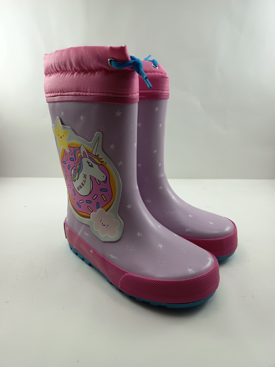 Bota de agua sintetica magenta con cierre de cordon, Gioseppo mod. 76540