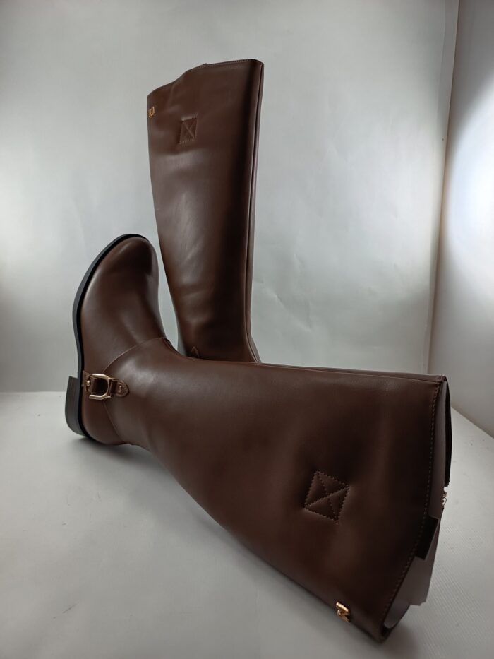 Bota alta de piel marron con cierre de cremallera, Mariamare mod. 63610 - Imagen 4
