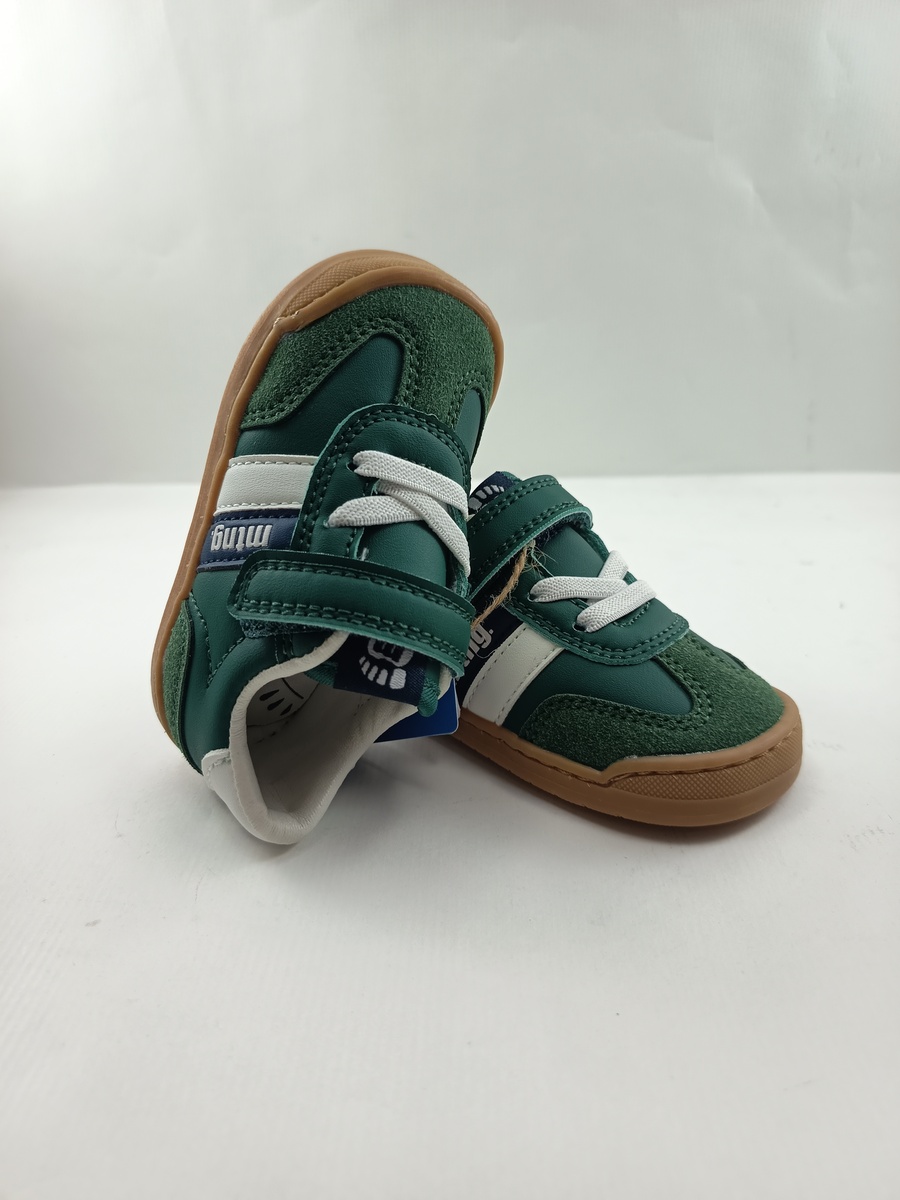 Semi-sport de piel verde con cierre de velcro, Mustang kids mod. 49060 - Imagen 4