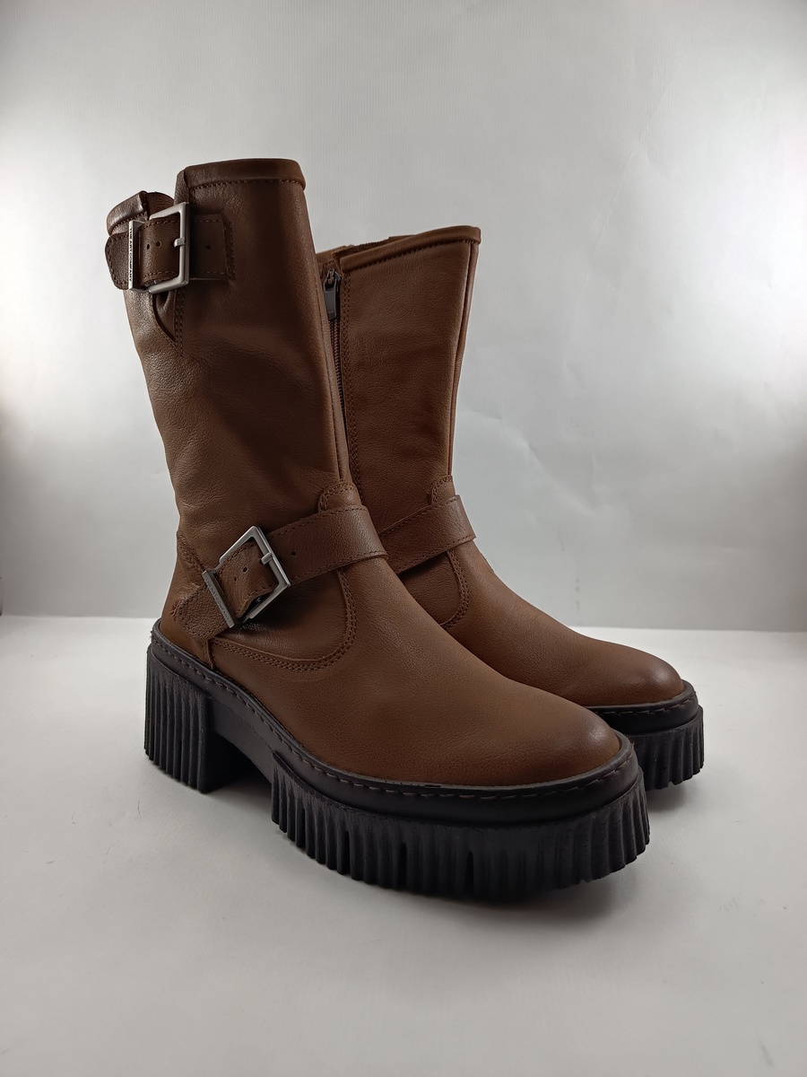 Bota de piel cuero con cierre de cremallera, Art mod. 1397