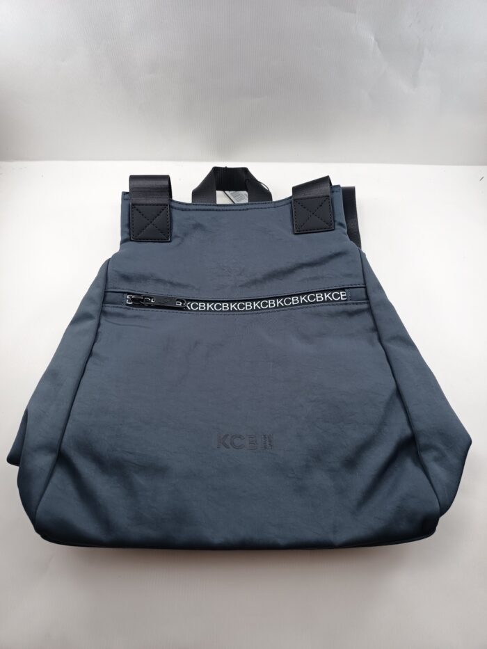 Mochila mediana sintetica gris con cierres de cremallera, Kcb mod. 3247