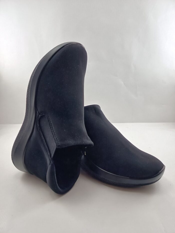 Botin de piel negra sin cierres, A'rcopedico mod. 4686
