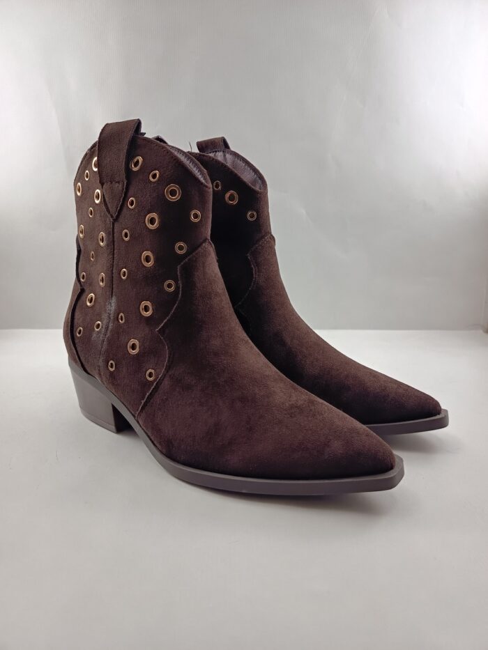 Bota tipo campera de ante marron con cierre de cremallera, Bb p mod.2651