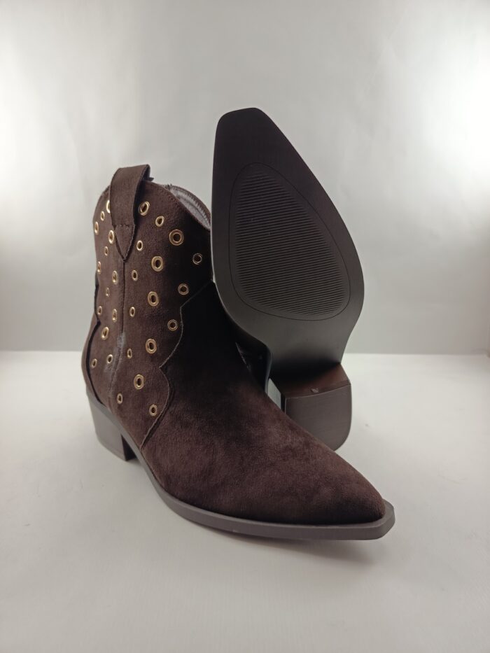 Bota tipo campera de ante marron con cierre de cremallera, Bb p mod.2651 - Imagen 3