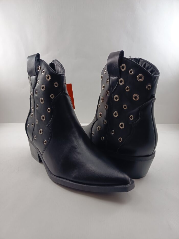 Bota de piel negra con cierre de cremallera, Bb up mod. 2651 - Imagen 2