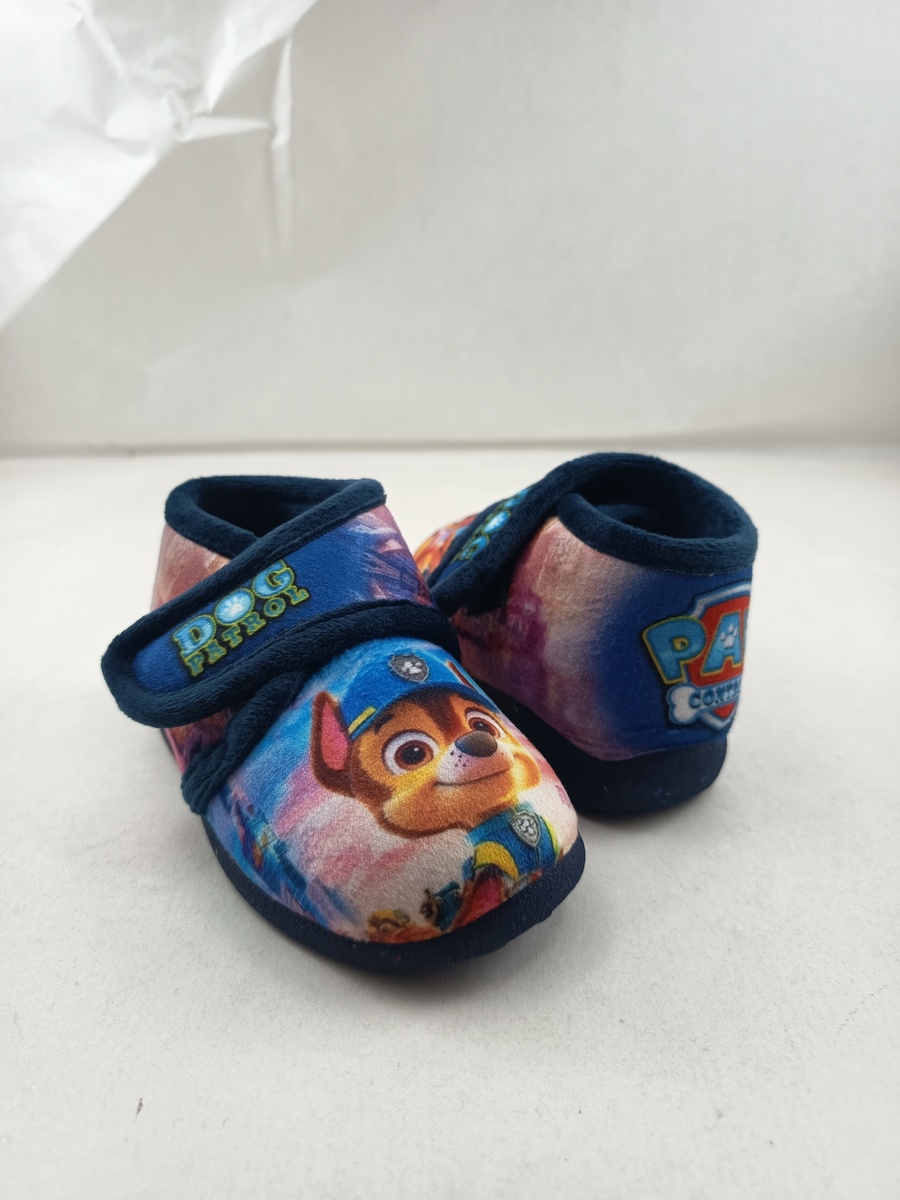 Alpargata de casa tipo bota sintetica azul con cierre de velcro, Garzón mod. N4073 - Imagen 3