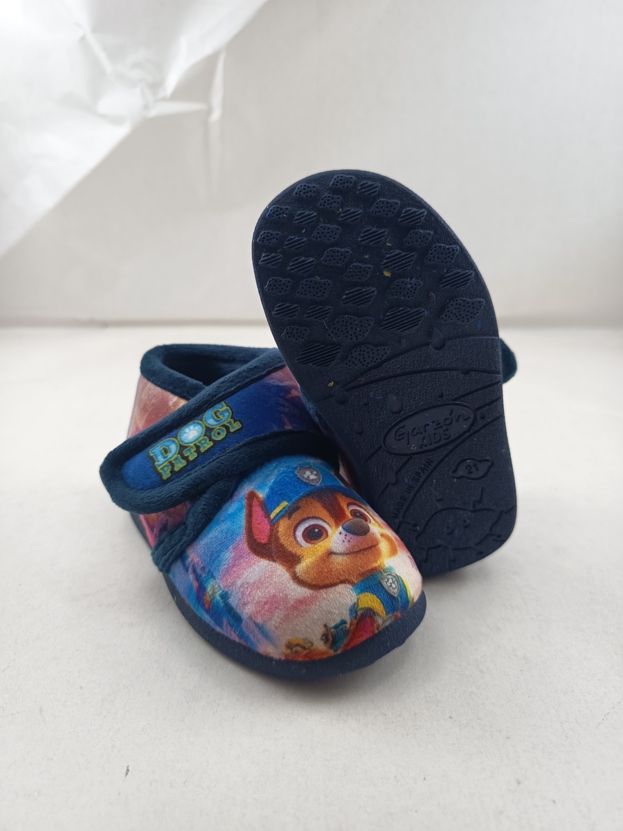 Alpargata de casa tipo bota sintetica azul con cierre de velcro, Garzón mod. N4073 - Imagen 4
