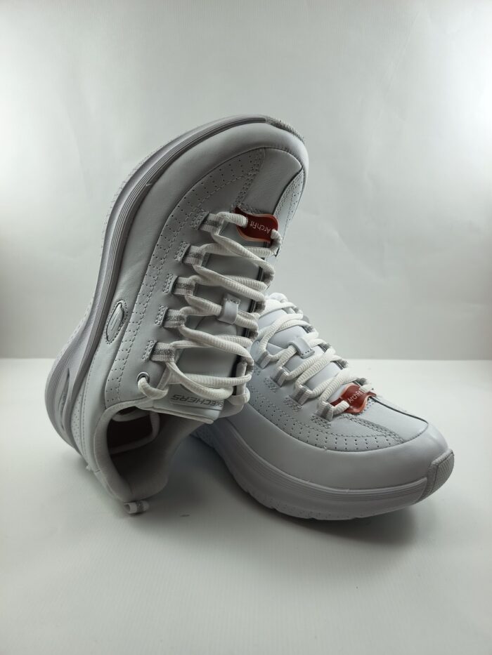 Semi-sport de piel blanca con cierre de cordon, Skechers mod. 150061