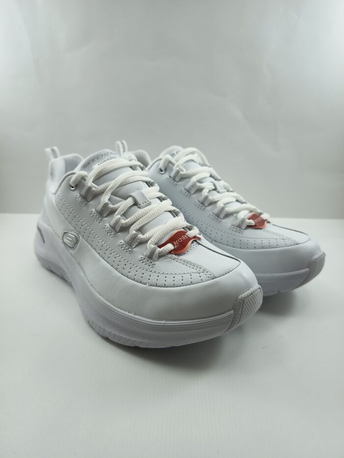 Semi-sport de piel blanca con cierre de cordon, Skechers mod. 150061 - Imagen 2