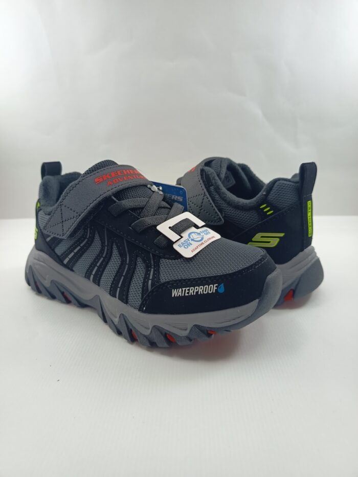 Semi-sport sintetico negro con cierre de velcro, Skechers mod. 406411 - Imagen 3