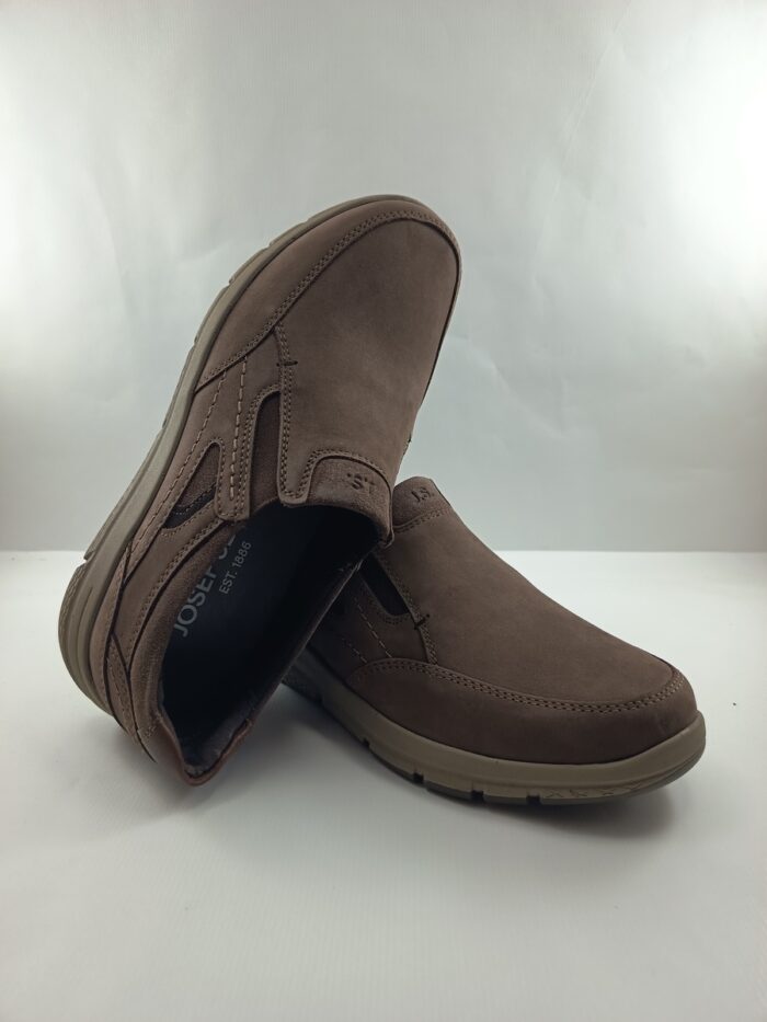 Semi-sport de piel marron sin cierres y goma elastica, Josef seibel mod. 57409