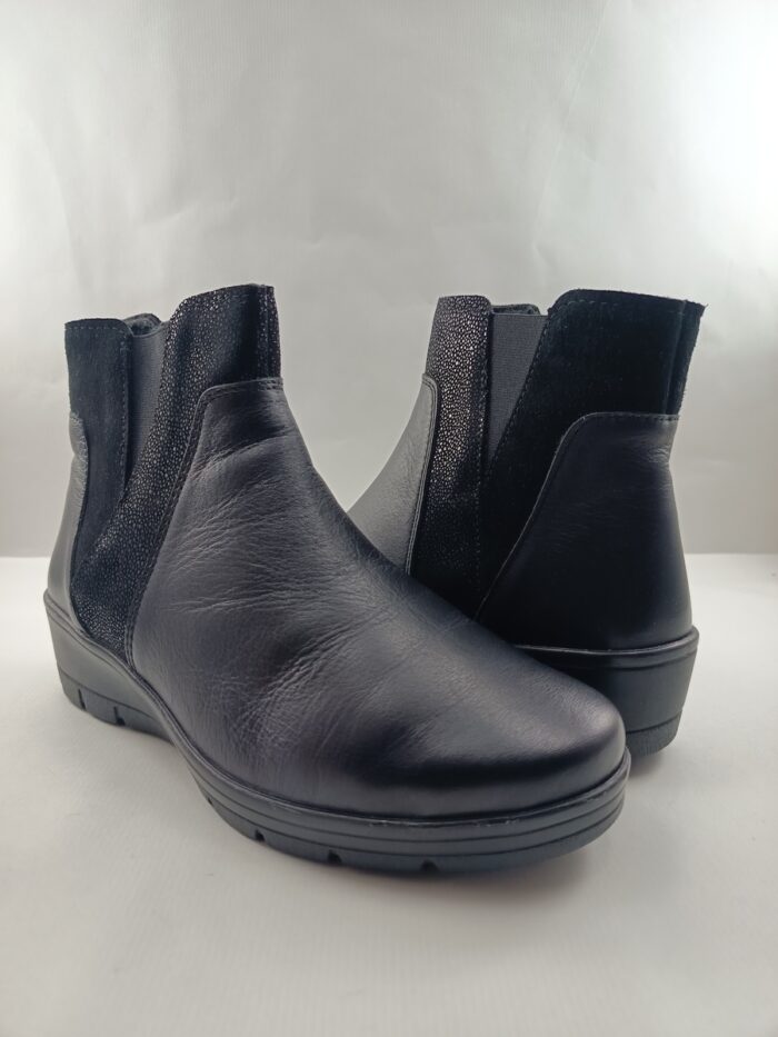 Bota de piel negra con cierre de cremallera, Lumel mod. 7651 - Imagen 3