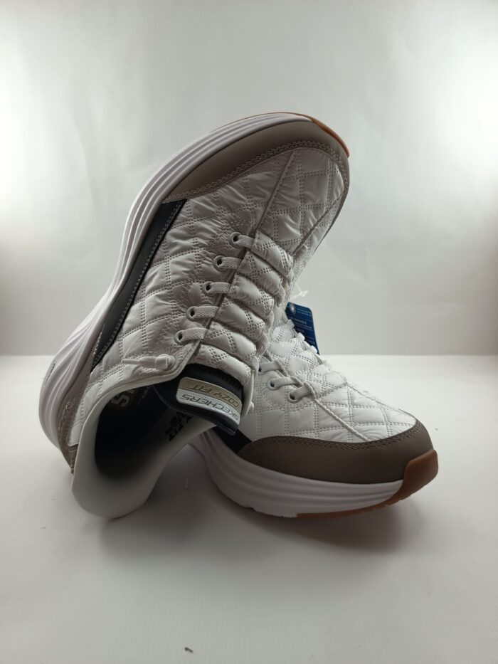 Semi-sport sintetico blanco sin cierres, modelo sliping, Skechers mod. 232619