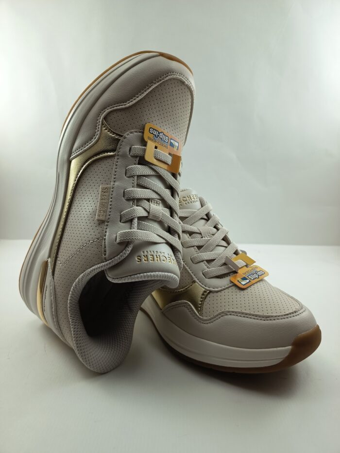 Semi-sport de piel crema sin cierres, modelo sliping, Skechers mod. 177343