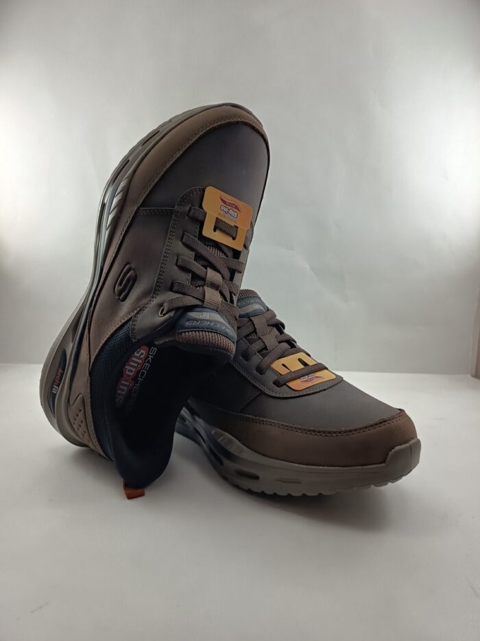 Semi-sport sintetico marron sin cierres, modelo sliping, Skechers mod. 210981 - Imagen 4