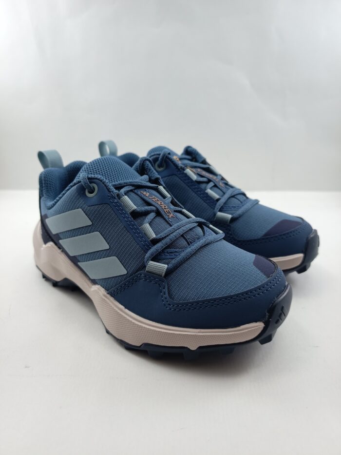 Deportivo sintetico azul coon cierre de cordon, Adidas mod. 1888