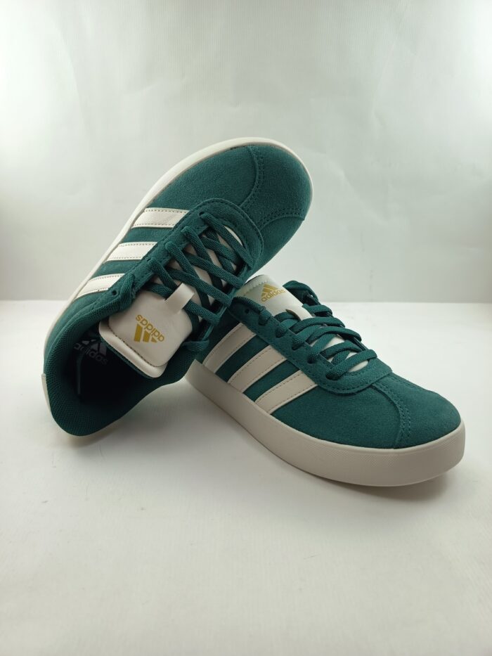 Semi-sport sintetico verde con cierre de cordon, Adidas mod. ID6309 - Imagen 4