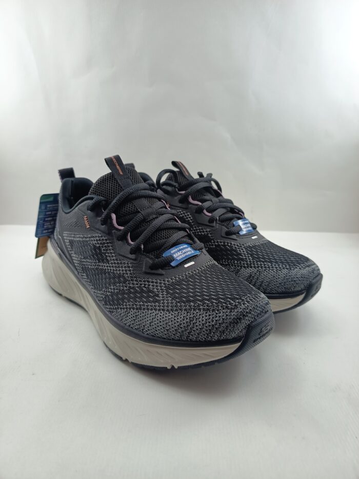 Semi-sport sintetico negro con cierre de cordon, Skechers mod. 150471