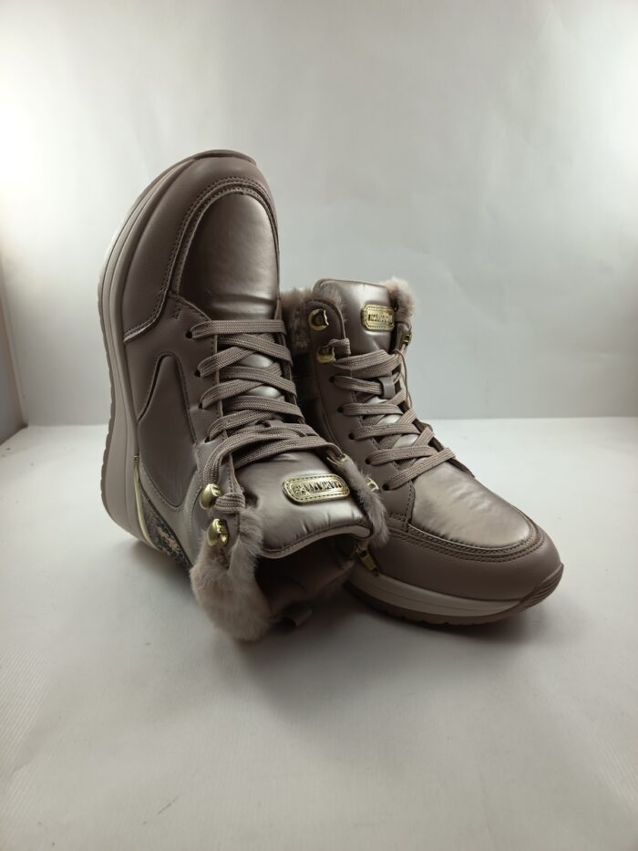 Semi-sport alto sintetico crema con cierre de cordon, Mariamare mod. 63635