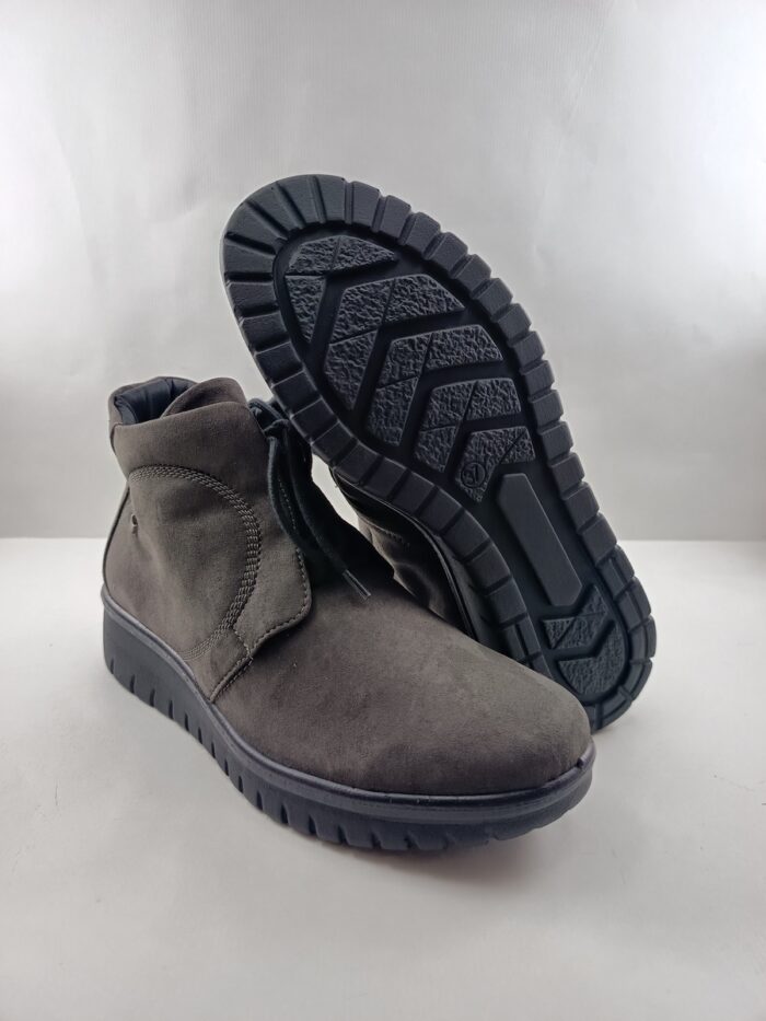 Bota de ante gris con cierre de cordon, Josef seibel mod. 55350 - Imagen 3