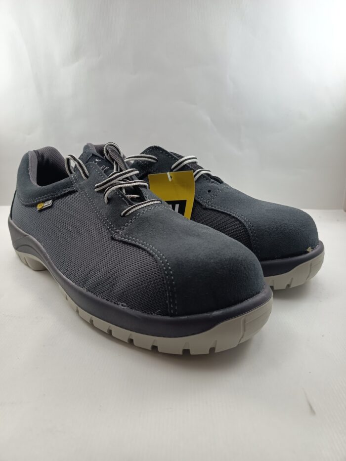 Zapato de seguridad en gris con cierre de cordon, Fal seguridad mod. Kyros top