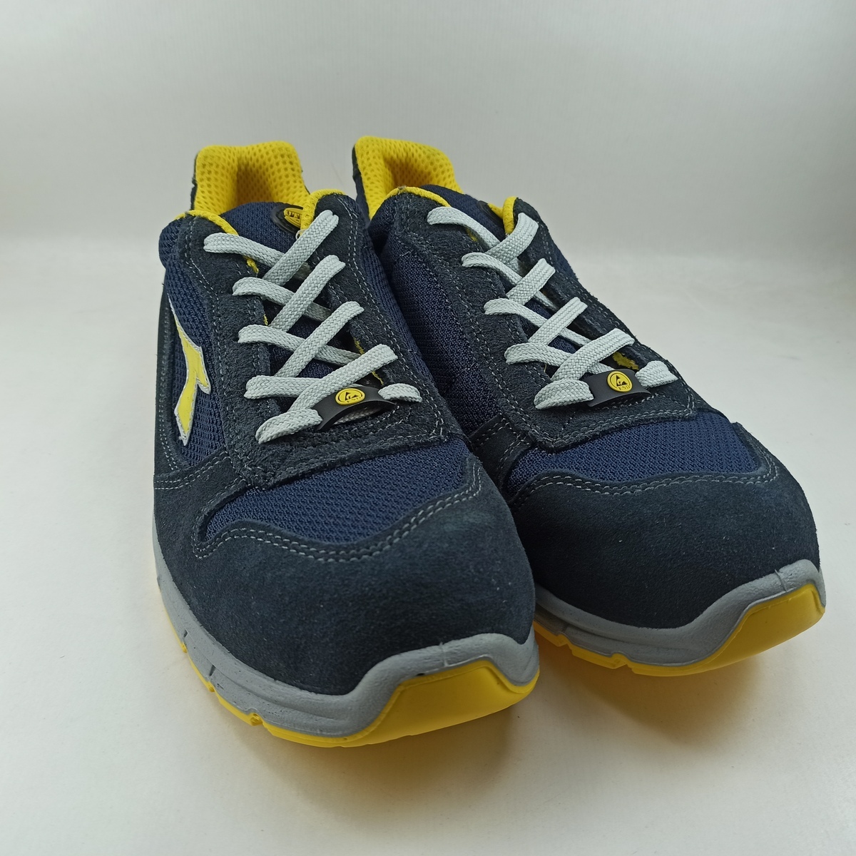 Deportivo de seguridad azul Diadora con cordon run text low 701-175305-1246 - Imagen 2
