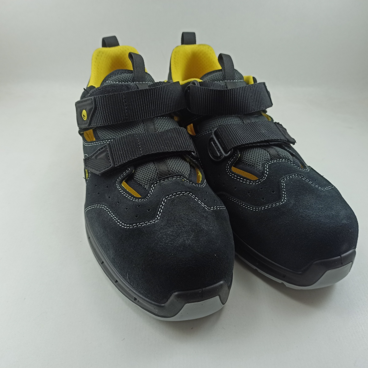 Sandalia de seguridad negra Diadora con velcro run net airbox 701-176210-4663 - Imagen 3