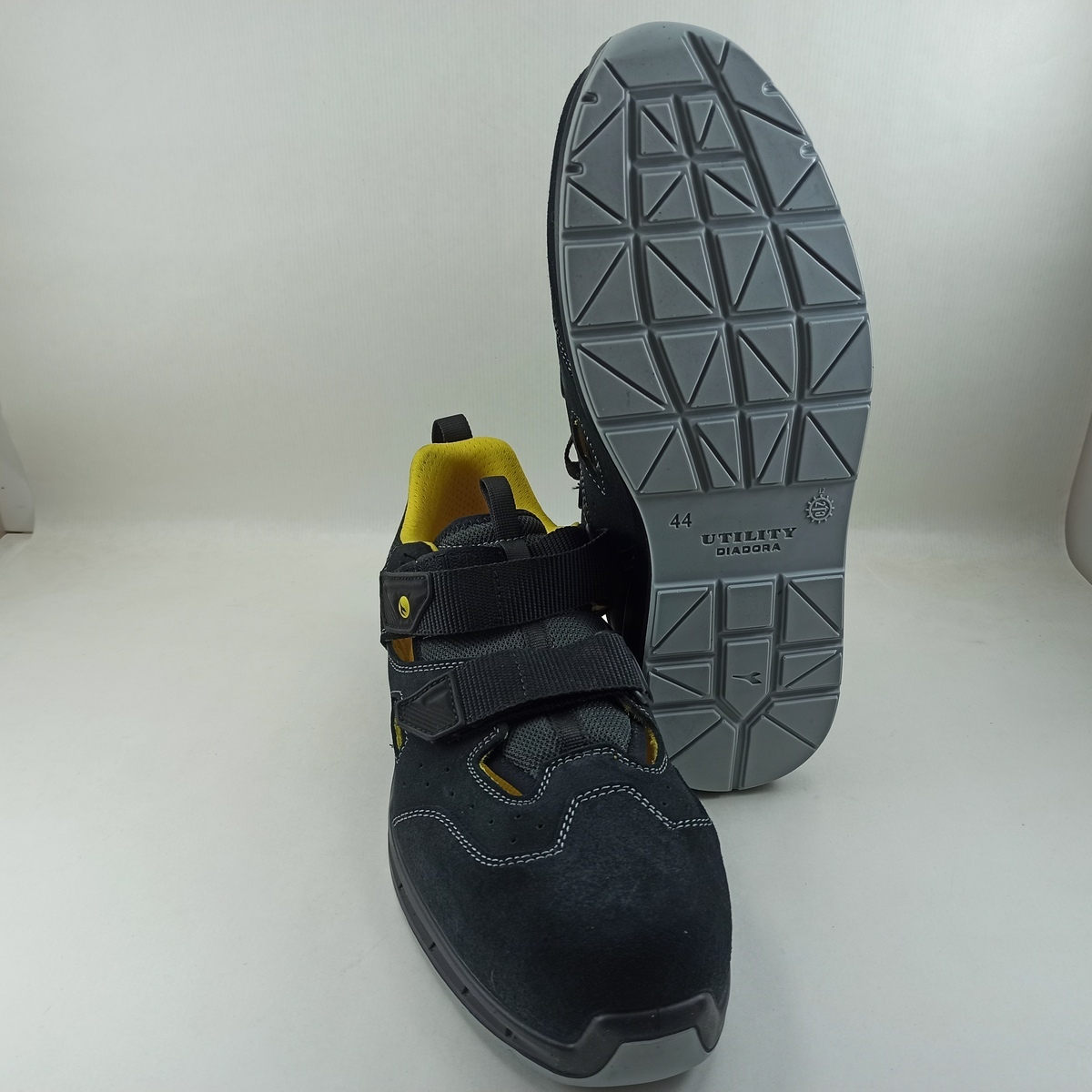 Sandalia de seguridad negra Diadora con velcro run net airbox 701-176210-4663 - Imagen 4