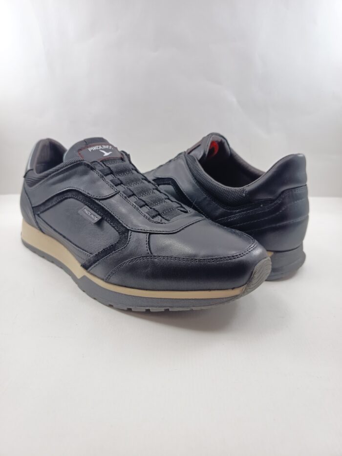 Semi-sport de piel negro con cierre de cordon, Pikolinos mod. 6247C1 - Imagen 2