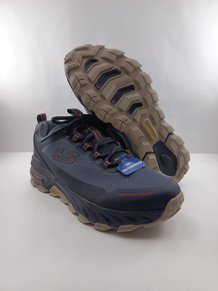 Semi-sport sintetico negro waterproof con cierre de cordon, Skechers mod. 237304 - Imagen 3