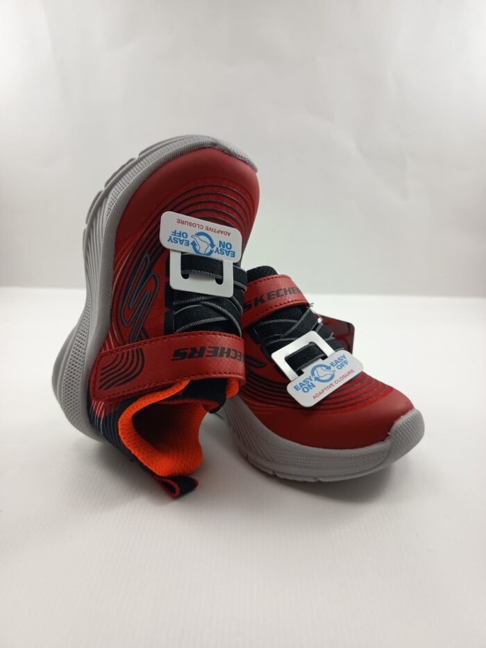 Semi-sport sintetico rojo con cierre de velcro, Skechers mod. 403926/24