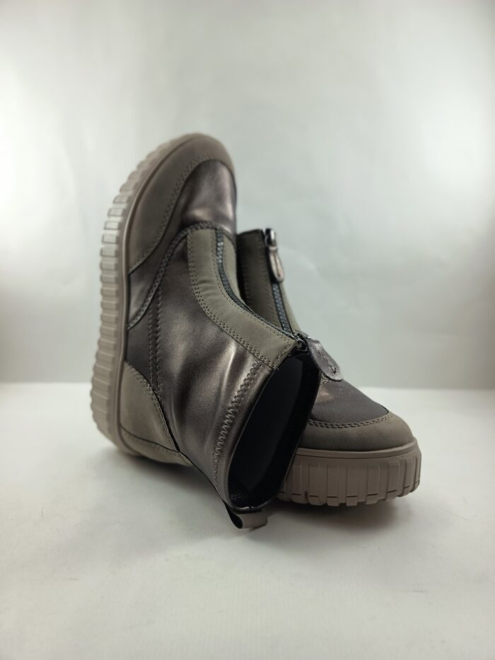 Bota de piel gris con cierre de cremallera, Jana mod. 25468 - Imagen 4