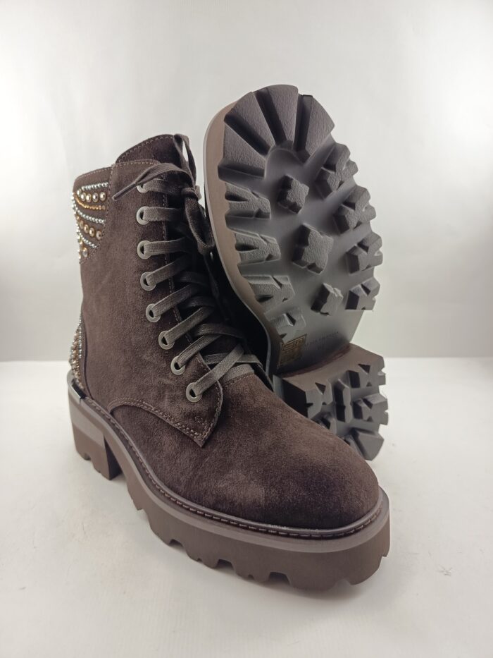 Bota de ante marron con cierre de cordon y cremallera, Alma en pena mod. 54401 - Imagen 3