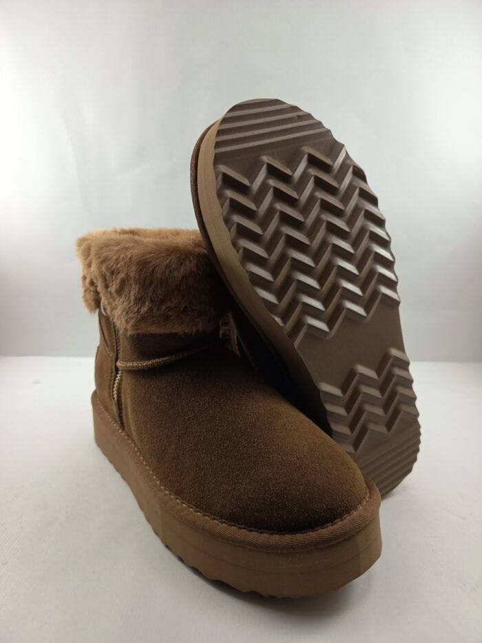 Bota de ante cuero tipo australiana con cierre de cremallera, Gioseppo mod. 73881 - Imagen 4