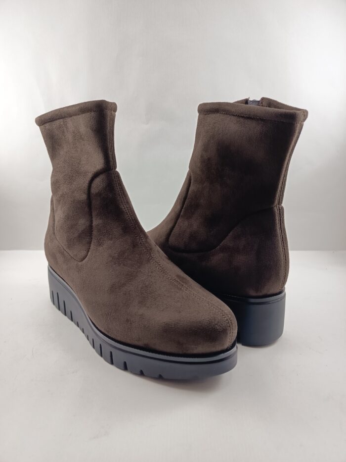 Bota de ante marron con cierre de cremallera, Pinoso's mod. 8114 - Imagen 3