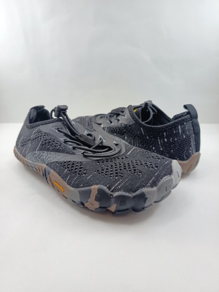 Semi-sport sintetico negro con cierre de cordon elastico, Sagüaro mod. 034CA - Imagen 2