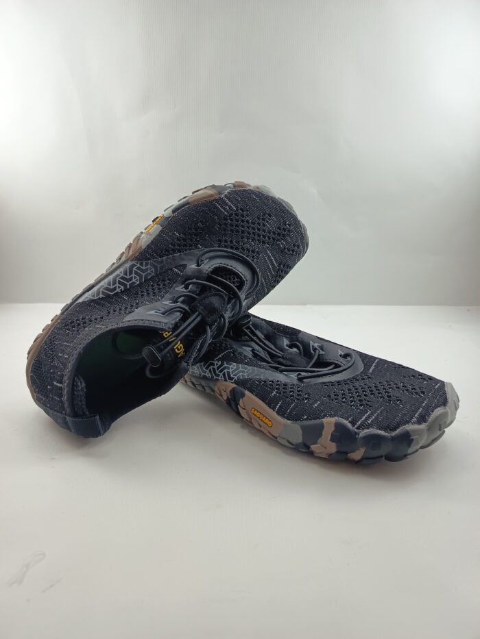 Semi-sport sintetico negro con cierre de cordon elastico, Sagüaro mod. 034CA - Imagen 4