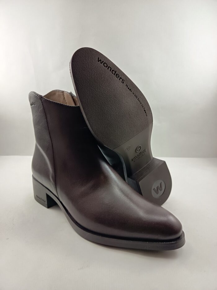 Bota de piel marron con cierre de cremallera, Wonders mod. D-1801 - Imagen 4