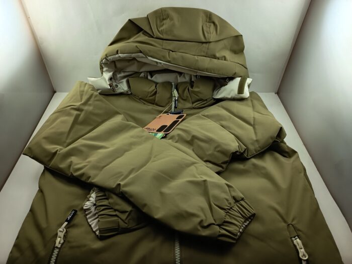 Chaqueta sintetica verde con cierre de cremallera, Joluvi mod. 238259