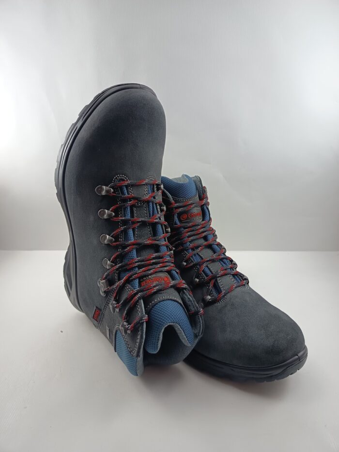 Bota treaking de piel gris con cierre de cordon, Chiruca mod. Xacobeo 05 - Imagen 4