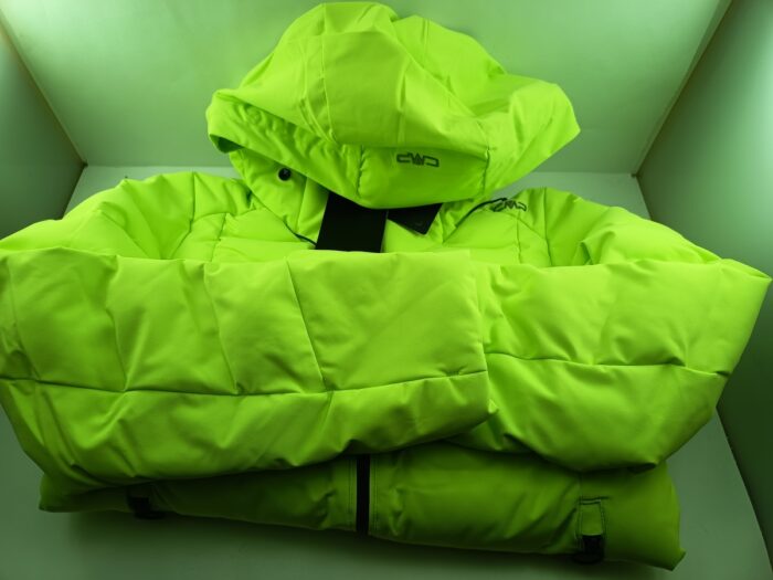 Chaqueta sintetica verde con cierre de cremallera, Cmp mod. 34W4406