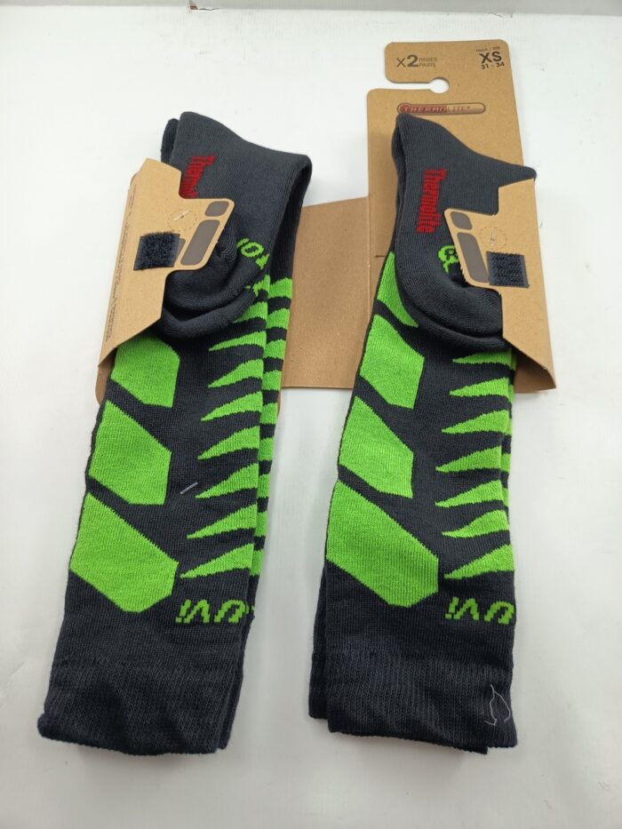 Calcetines sinteticos termolite negros y verdes con goma elastica, Joluvi mod. 235568
